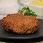 Cientistas criam em laboratório almôndega gigante de carne de mamute