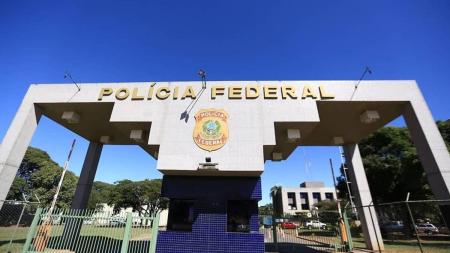 O complexo já estava fechado quando o homem invadiu o local para registrar ocorrência