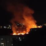 Vídeo: incêndio de grandes proporções atinge área verde no bairro Jardim Vitória, em BH