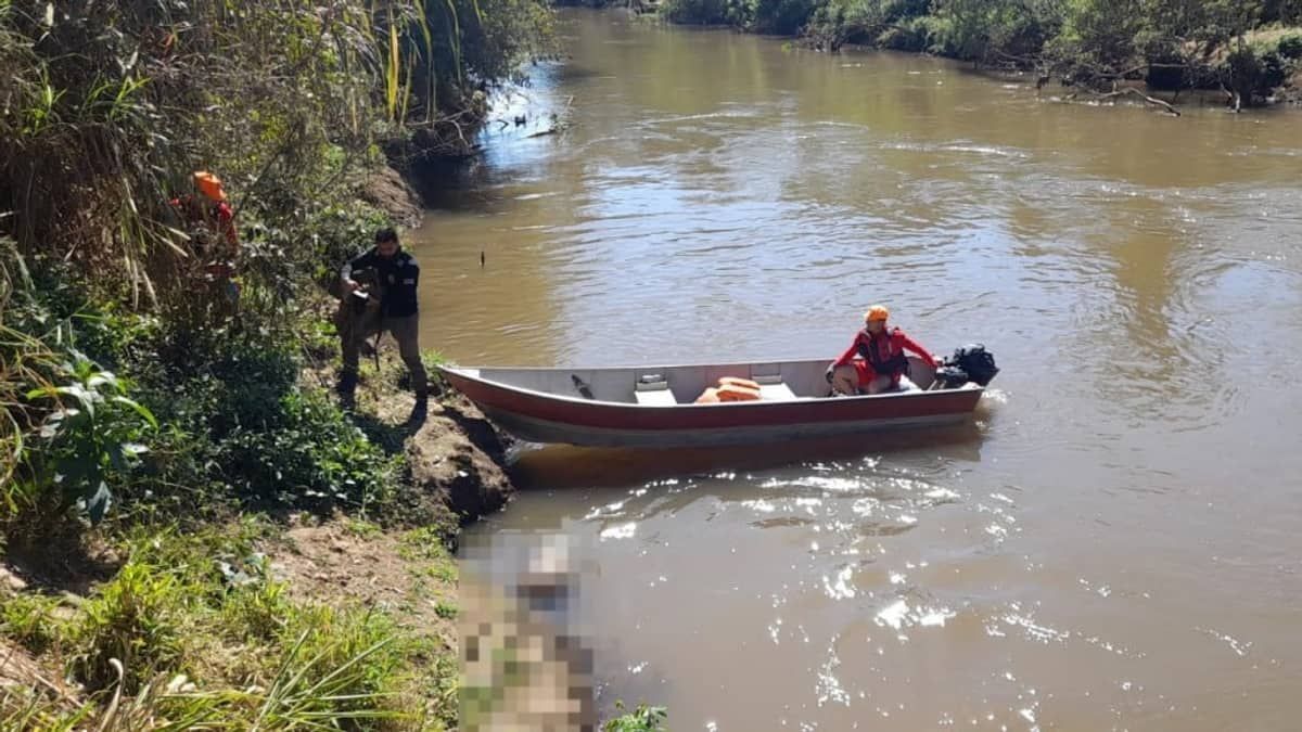 Corpo de jovem que morreu ao tentar atravessar Rio Sapucaí é encontrado após uma semana
