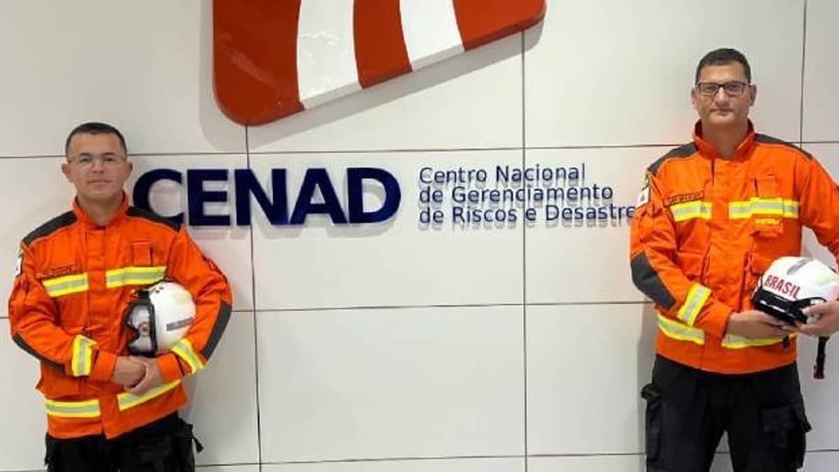 Bombeiros de MG fazem missão humanitária no Canadá; entenda