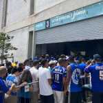 Torcedor enfrenta fila, mas acesso ao Independência tem bom fluxo antes de jogo do Cruzeiro