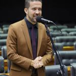 Janones critica ministro da Secom e dá dicas ao governo sobre estratégia nas redes sociais