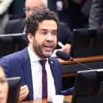 CPMI de 8 de janeiro: Sem vaga pelo partido, Janones faz campanha por indicação