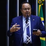 Presidente da Frente Evangélica diz que grupo tem ‘ferramentas’ de ‘enfrentamento’ a Lula