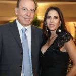 Banqueiro bilionário e sua mulher são encontrados mortos em mansão no Guarujá