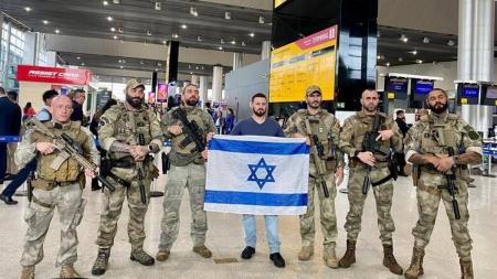 O embarque aconteceu nesta sexta-feira (13), no aeroporto internacional de Guarulhos