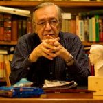Vereadora propõe trocar nome de viaduto em BH de fundadora do PT para Olavo de Carvalho