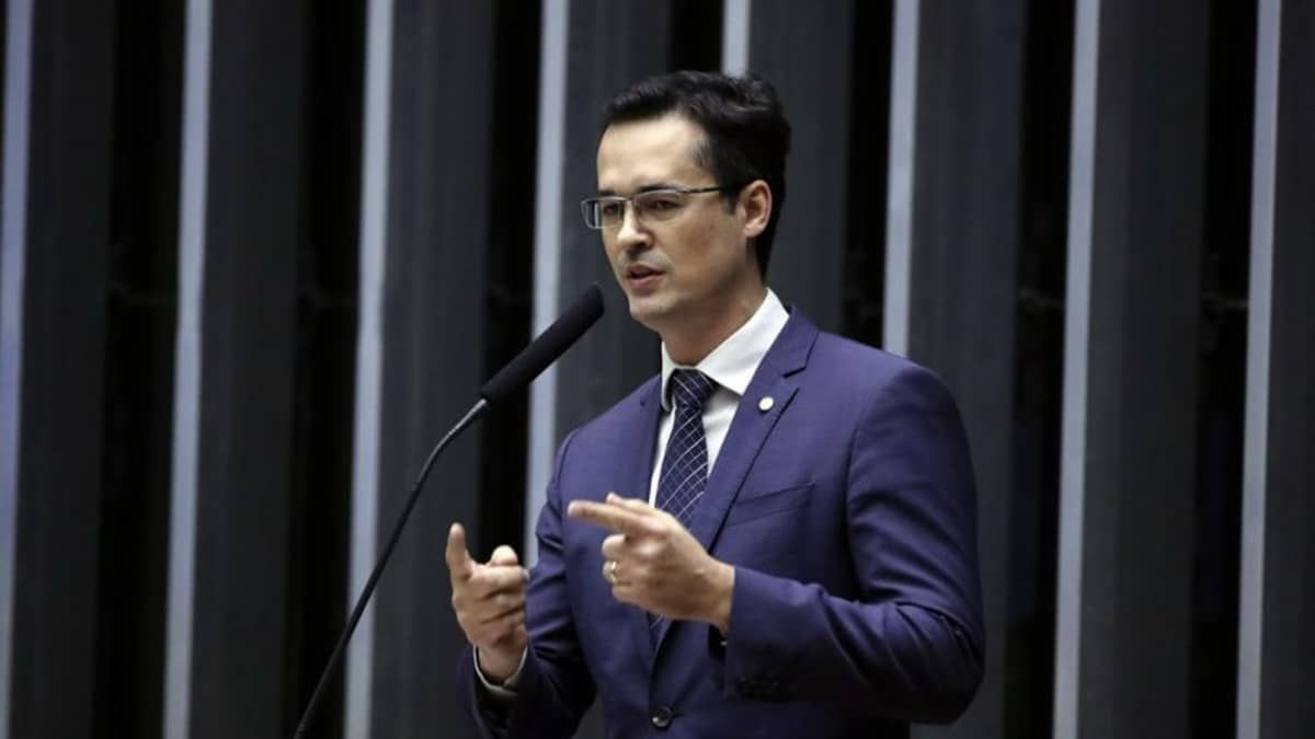 Deltan diz que cassação foi vingança por ele ter combatido corrupção no Brasil