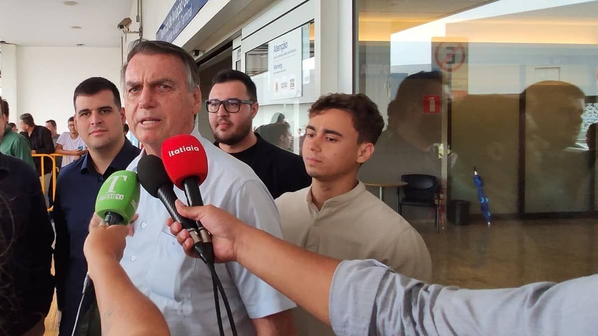Bolsonaro: disputas municipais de 2024 serão 'grande sinalizador' para a eleição de 2026