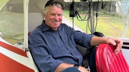 O falecido ator deixa sua esposa Pam Van Sant e seus dois filhos