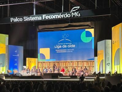 Palco do Festival de Educação Liga da Gide