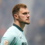 Lucas Perri não treina com o grupo e vira dúvida no Botafogo