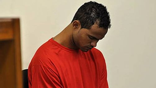 O goleiro soma dívida de R$ 11 mil em pensão