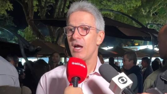 O governador Romeu Zema concedeu entrevista à imprensa durante evento em Tiradentes