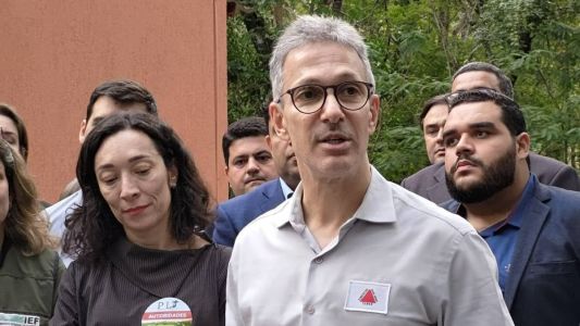 O governador Romeu Zema (Novo) visitou o Parque Estadual do Sumidouro, em Lagoa Santa