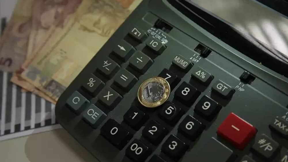 Dezembro será último mês para renegociar dívidas pelo Desenrola Brasil, alerta governo