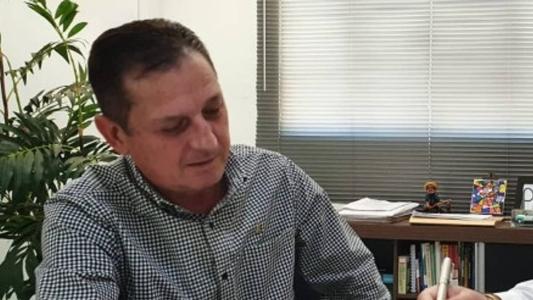 O homem de 56 anos ficou internado por 40 dias