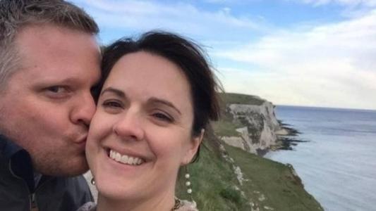 O homem é acusado de matar a própria esposa, com quem tem seis filhos