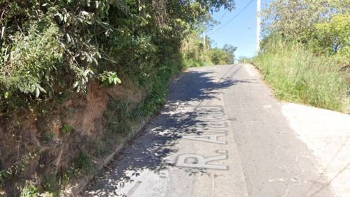o homem foi encontrado na rua Araçuaí, altura do número, no bairro Redenção, em Ibirité