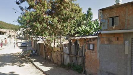 O homem foi morto dentro da casa da suspeita