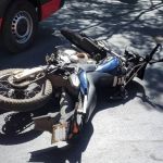 Motociclista não obedece ordem de parada e atropela sargento da PM em Contagem