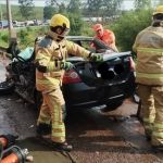 Idoso morre em batida frontal entre carro e caminhão na BR-040