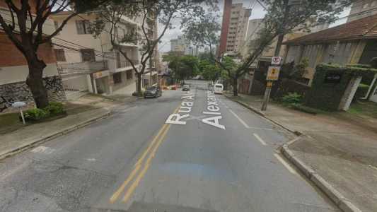 O incêndio de pequenas proporções ocorreu em uma rua do bairro Gutierrez