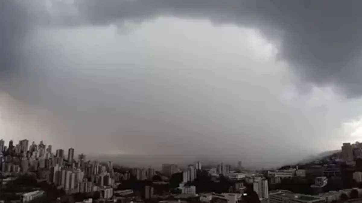 Minas Gerais tem 130 cidades sob alerta de chuvas intensas; veja lista