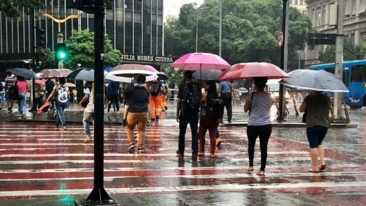 O Instituto Nacional de Meteorologia também emitiu alerta de chuva para mais de 400 cidades