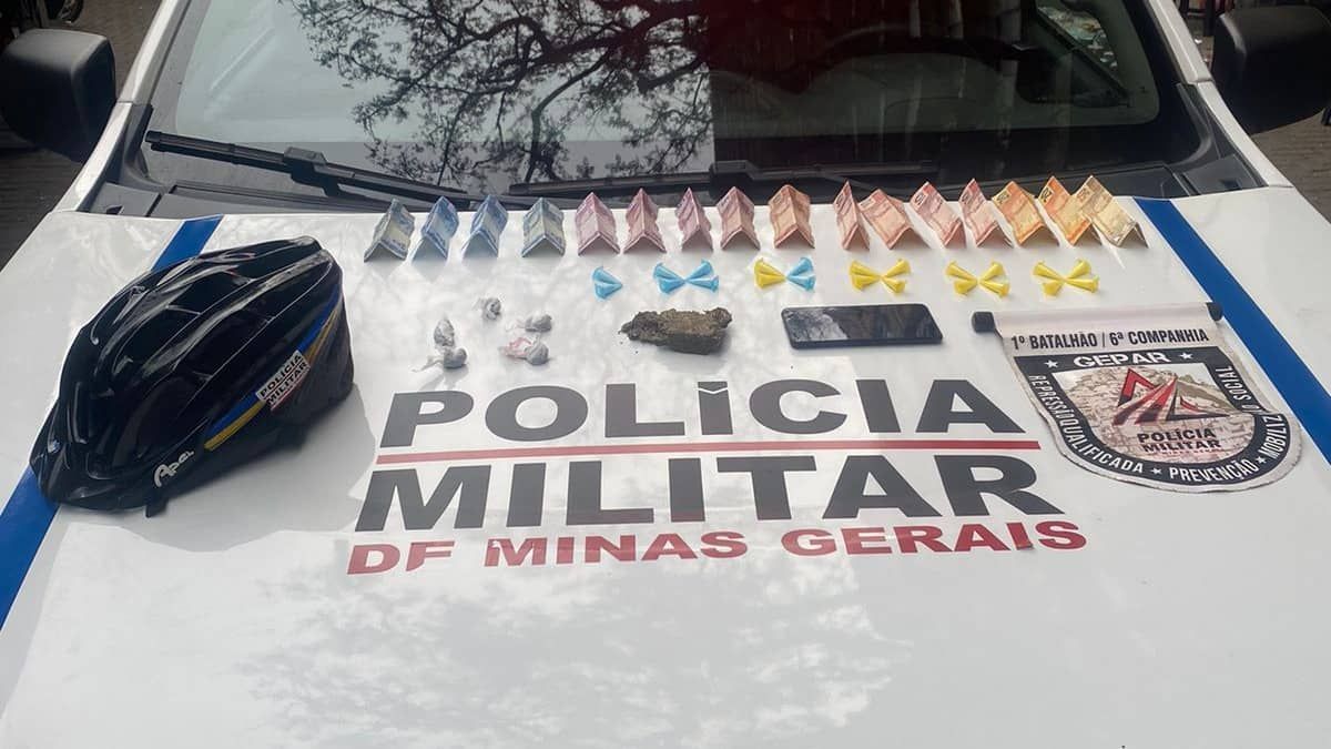 Jovem é preso suspeito de traficar e esconder drogas na parede de prédio no Centro de BH