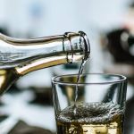 Homem alcoolizado é detido pela PM após dormir em posto de saúde e ser encontrado por conta do seu ronco, em Minas Gerais