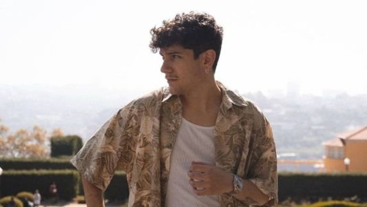 O jovem, de 22 anos, usava suas redes sociais para registrar suas viagens