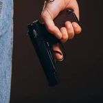 Jovem mata homem que agrediu mãe em Pirapora, no Norte de Minas