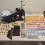 Polícia apreende submetralhadora durante ação contra o tráfico de drogas em Minas