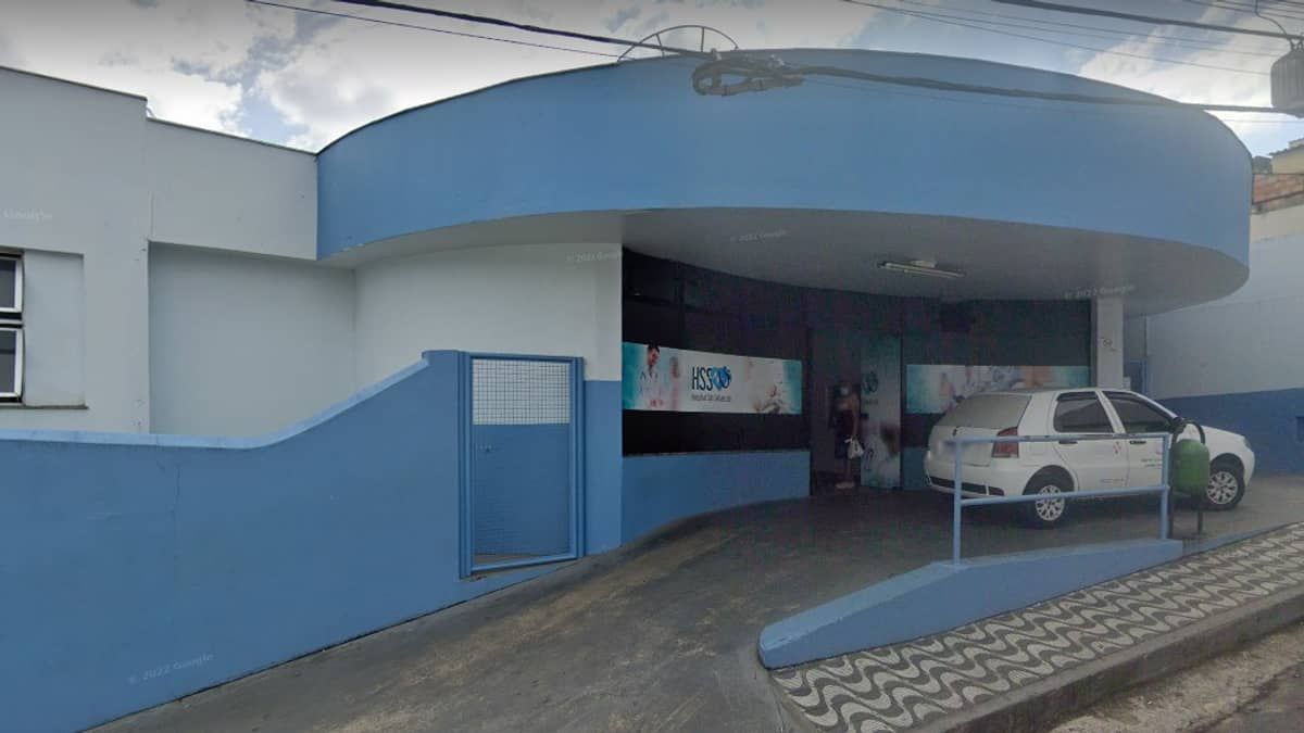 Jovem de 18 anos é morto a tiros em ponto de ônibus de Três Corações (MG)