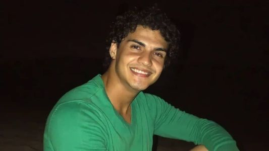 O jovem morreu após ter uma crise alégica provocada pela ingestão de camarão