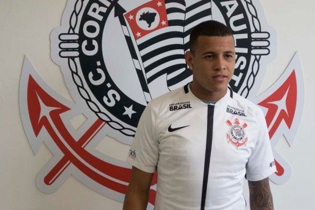 Ex-Corinthians é anunciado em clube da Série C do Campeonato Brasileiro