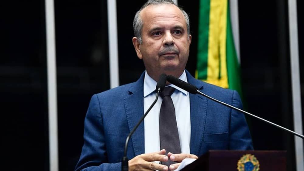 Líder da oposição sobre Dino no STF: ‘lenha na fogueira'