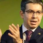 Fundamental para a reconstrução democrática, diz líder do governo sobre Dino 