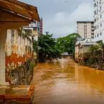 Mulher morre após ser arrastada por enxurrada no interior de Minas