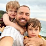 Thales Brettas, víuvo de Paulo Gustavo, dá detalhes sobre criação dos filhos 