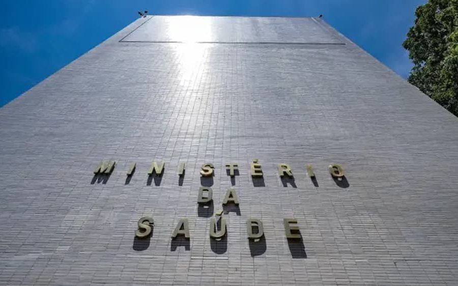 O que o ministro da Saúde disse sobre Flávio Bolsonaro