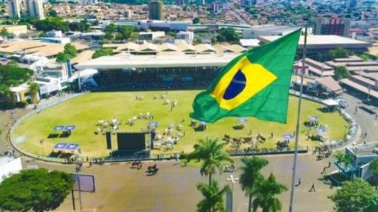 O ministro Carlos Fávaro, da Agricultura, também foi convidado para a cerimônia de abertura