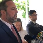 Silveira vai à Venezuela para negociar compra de energia para Roraima 