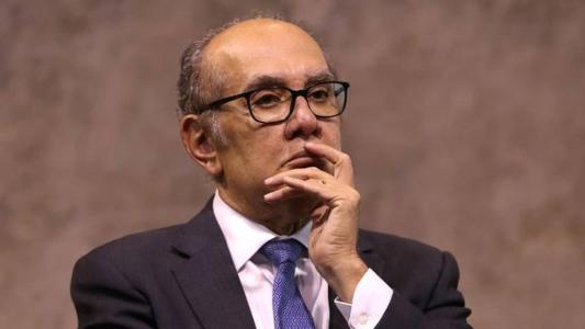 O ministro do STF Gilmar Mendes participou neste sábado (14) do Fórum Esfera Internacional Paris