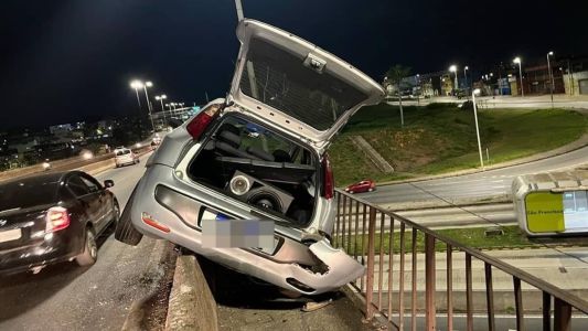 O motorista não se feriu