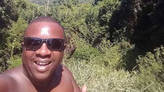 O mototaxista Emerson Luiz Santos da Silva foi baleado nesse sábado (25)