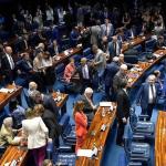 Senadores mineiros divergem sobre Reforma Tributária