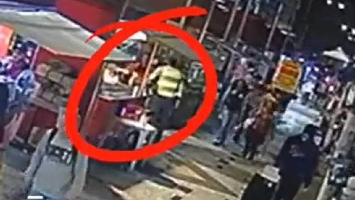 Vídeo: idosa engasga com pastel e é salva por policial militar e imagem viraliza 